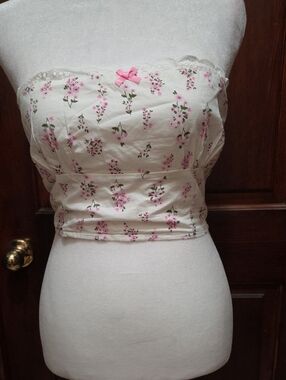 Forever 21 Pink Floral Strapless Bandeau Top on Cream